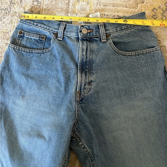 Vintage GAP Cutoff Shorts - Picture 7 of 10